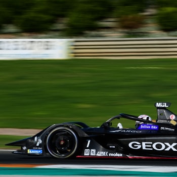 Mouser to Sponsor Formula E All-Electric Racing for 6th Year